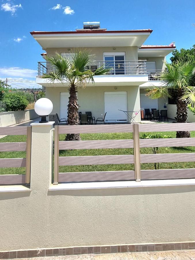 Niki Mare Luxury Apartments & Villa Nikiti  Luaran gambar