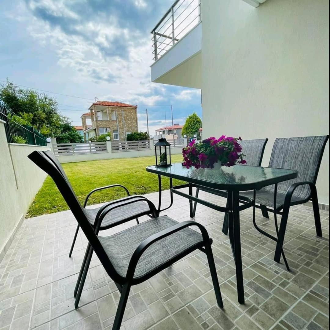 Niki Mare Luxury Apartments & Villa Nikiti  Luaran gambar